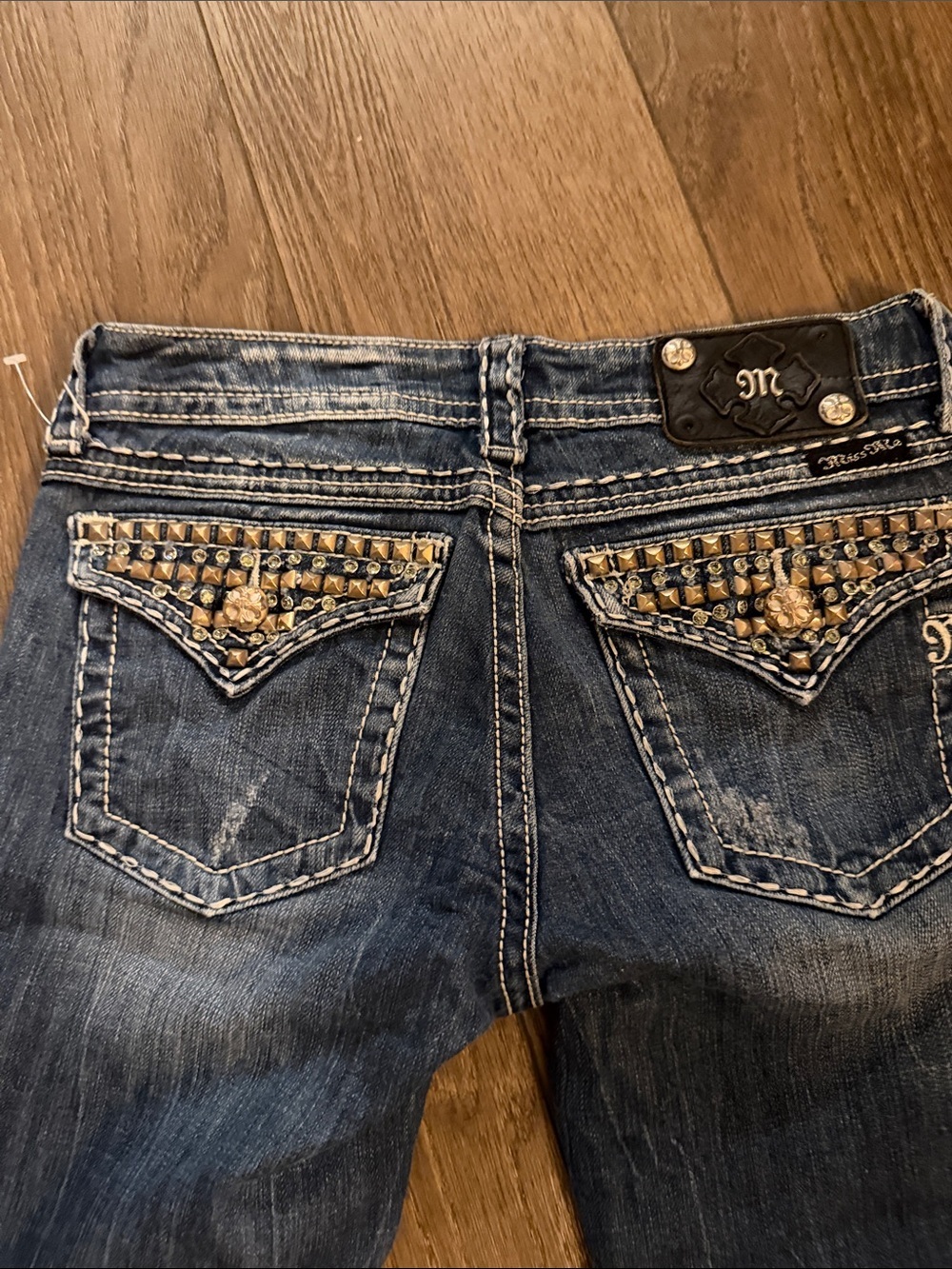 Miss Me Bootcut Jeans Women’s 28 Studded Pocket Distressed Y2K Western Denim